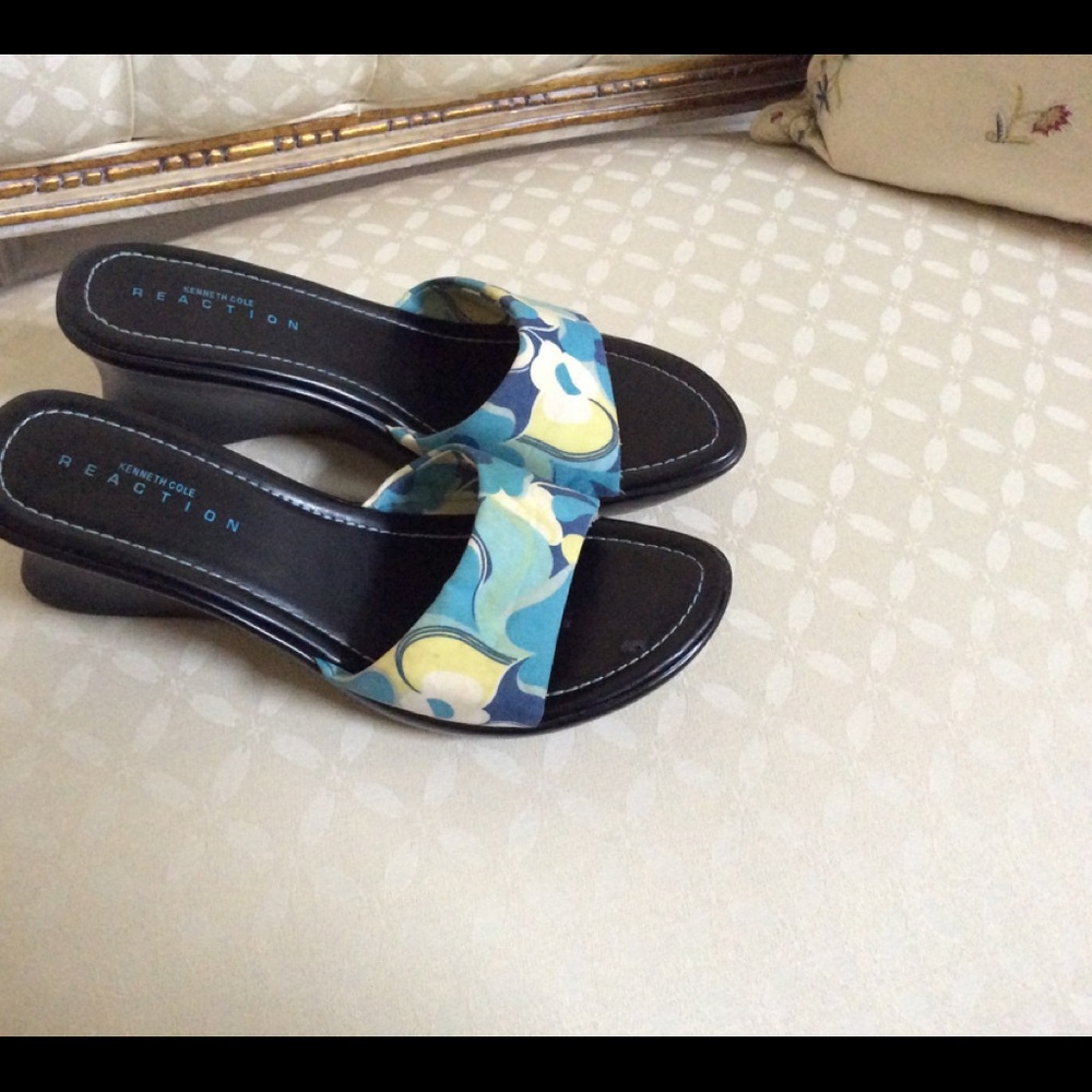 Kenneth Cole Reaction sandals size 8.5